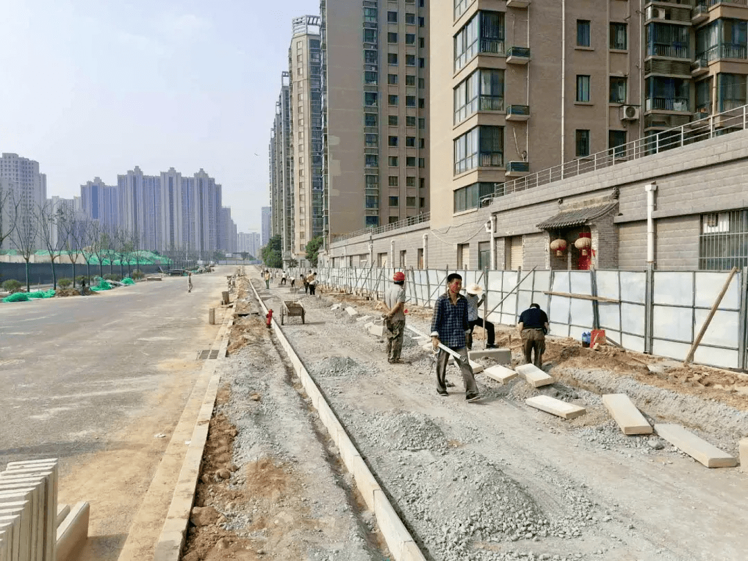 回民区断头路最新进展，逐步解决城市交通瓶颈问题